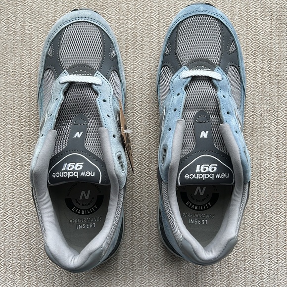 New Balance 991 - Picture 2 of 7